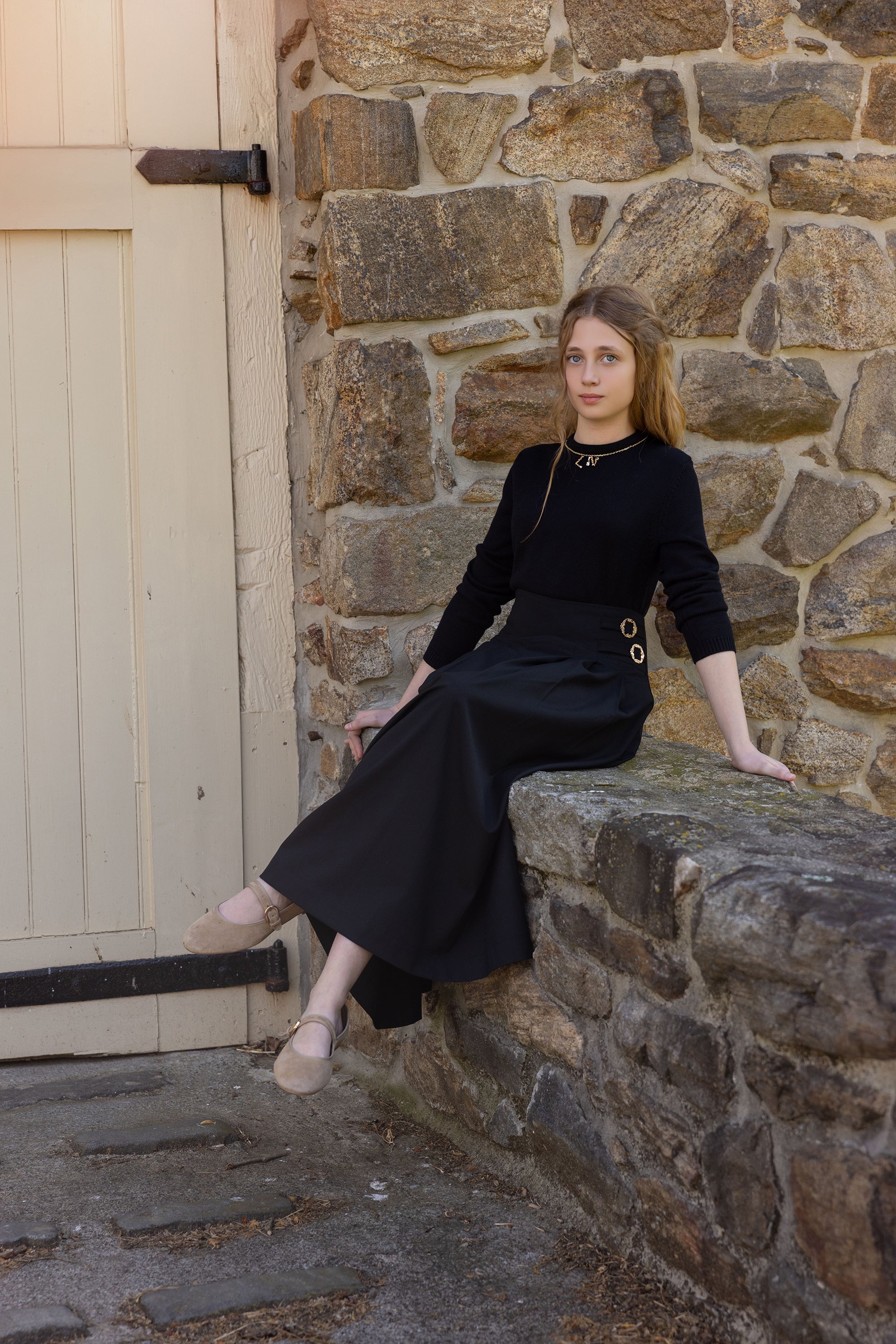 Teen Necklace Charm Sweater & Double Buckle Skirt